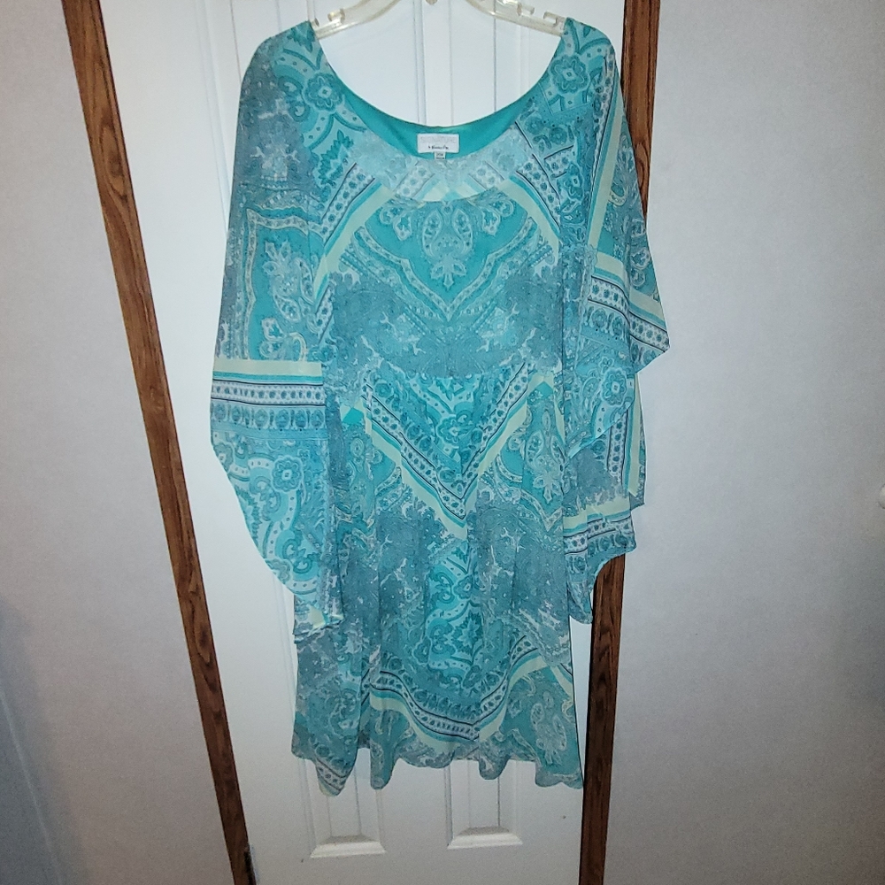 Spring and summer dress - Picture 4 of 4